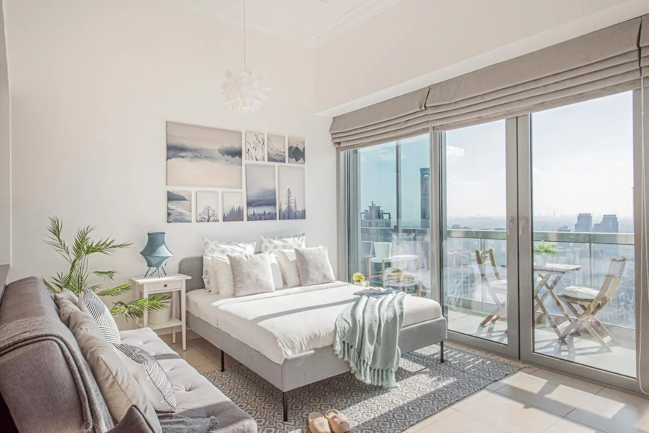 Nasma Luxury Stays - Charming And Fancy Studio In The Heart Of Dubai Apartment